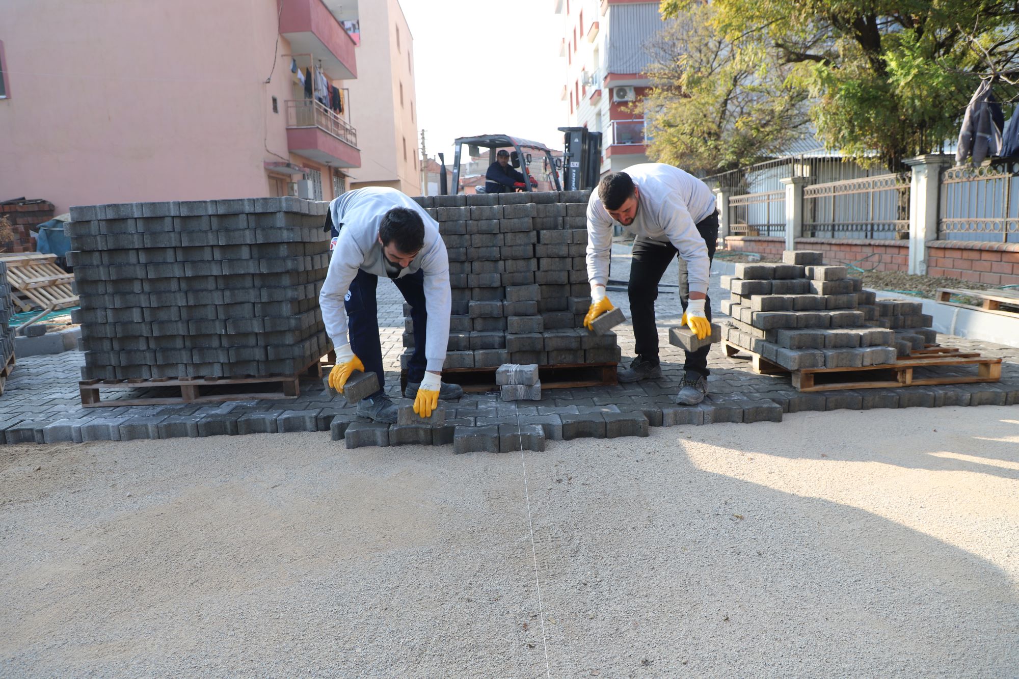 Turgutlu Belediyesi’nden 15 Mahalleye 18 Bin Metrekare Parke