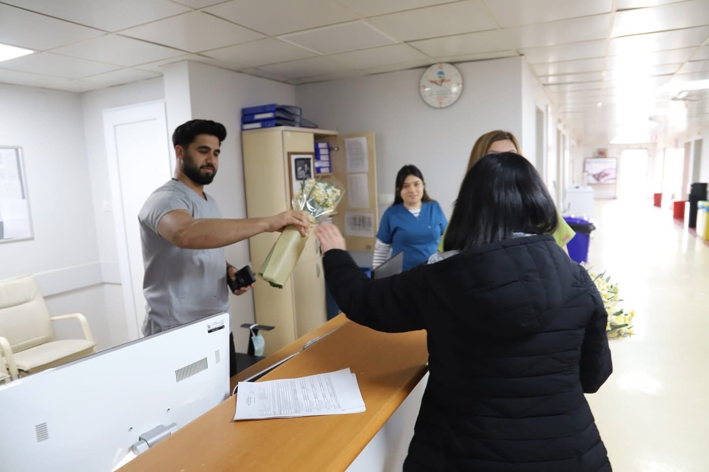 İptal edilen festivalin nergisleri hastalara moral oldu