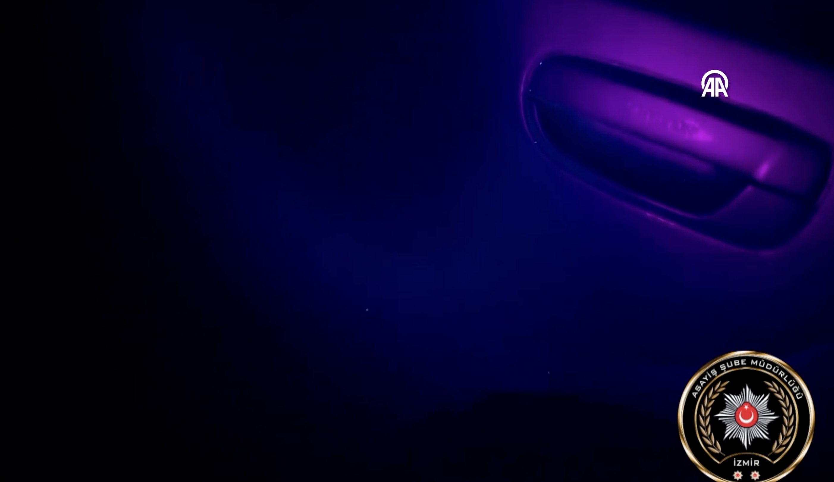 Anne cinayetini otomobile bulaşan kan lekesi aydınlattı