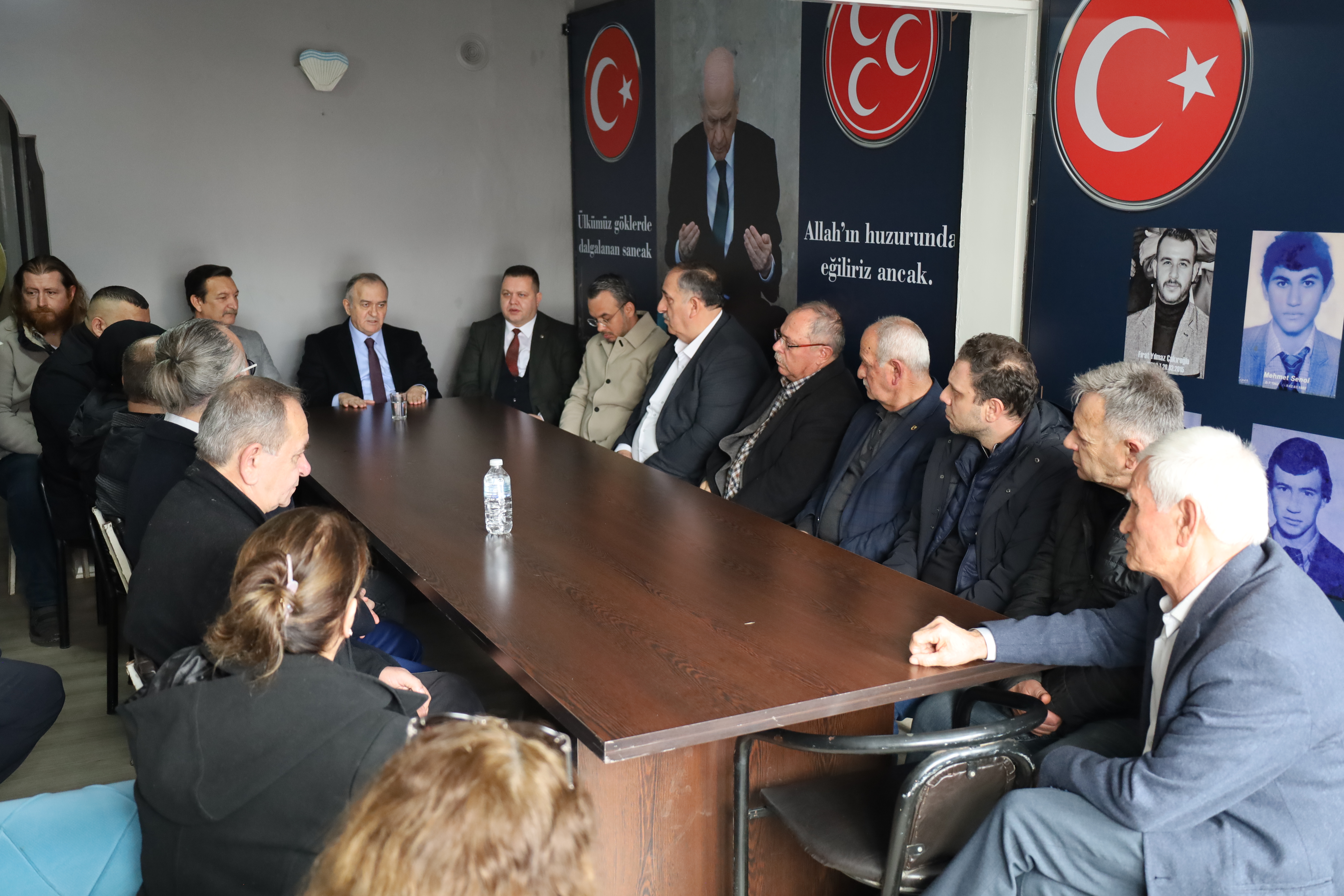 MHP Grup Başkanvekili Erkan Akçay’dan Turgutlu Teşkilatına Ziyaret