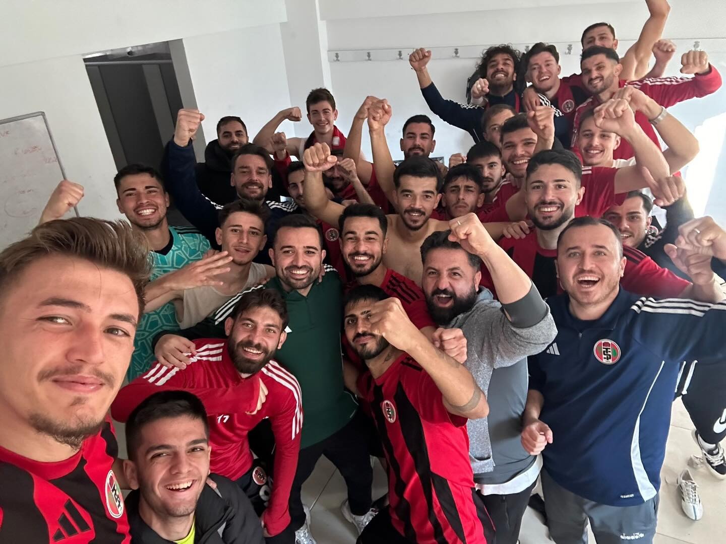 Turgutlu, ilk yarıyı farklı galibiyetle tamamladı: 1-4