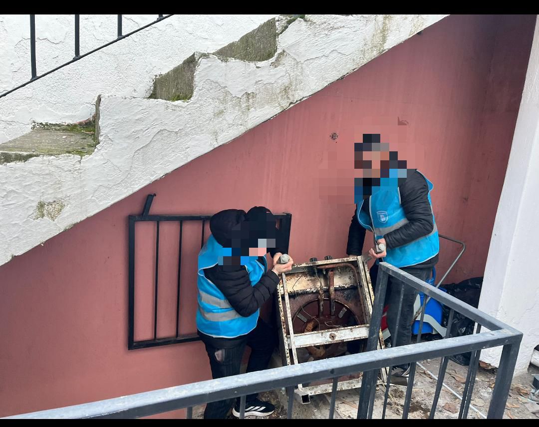 Turgutlu'da yükümlüler okulları yeni döneme hazırladı