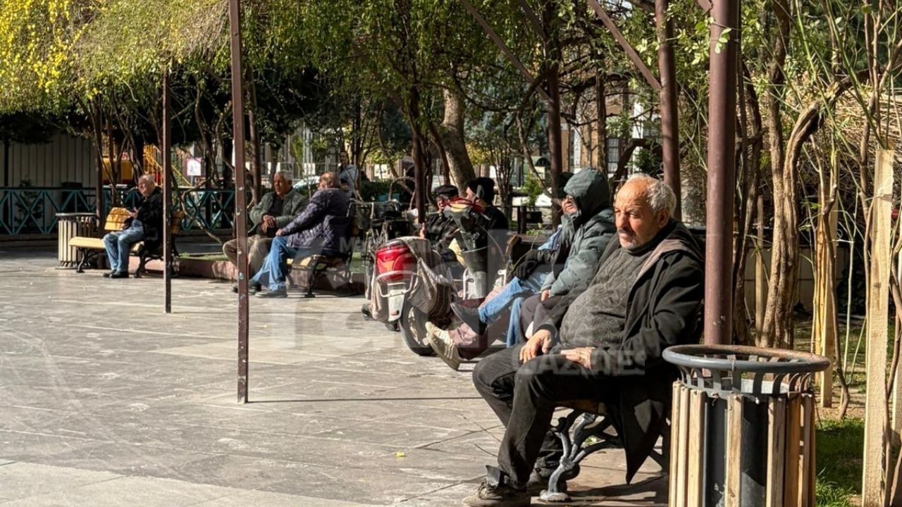 Turgutlu'da yazı aratmayan Şubat: Vatandaşlar dışarıya akın etti!