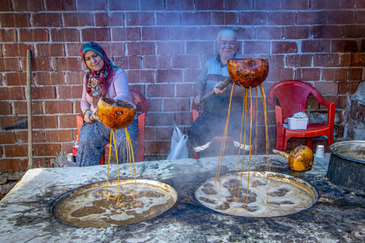 Manisalı sanatçıya büyük başarı: “Pekmez” Ankara’da sergilenecek