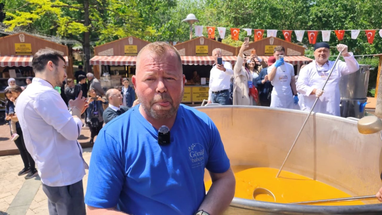 Manisa’da Dev Kazan Kaynadı: 5 Bin Kişiye Çorba Dağıtıldı