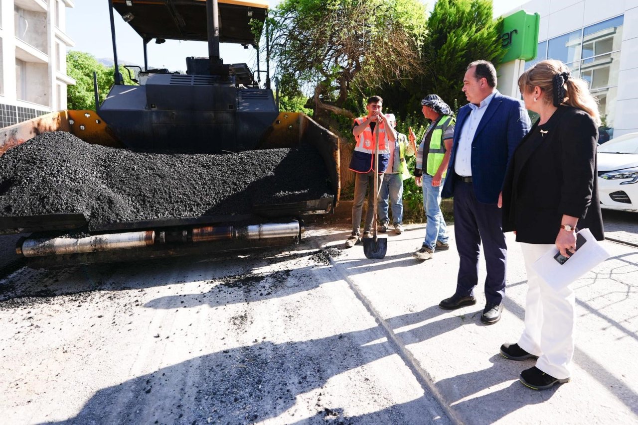 Manisa'da hastane ve üniversite yolu yenileniyor