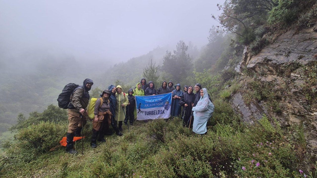 TURBELDAK'tan Ören Kanyonu’nda 12 Km’lik Yürüyüş