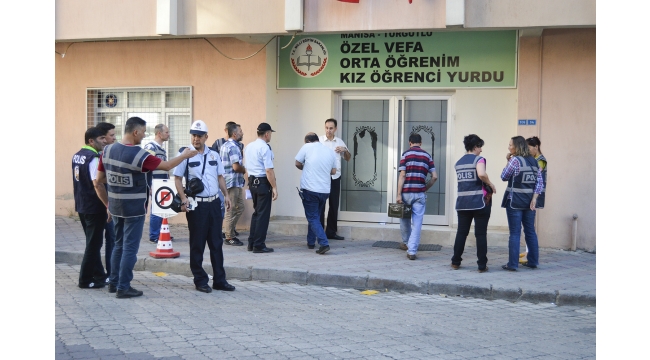 Polisten 3 noktaya eş zamanlı baskın  ​​​​​​​
