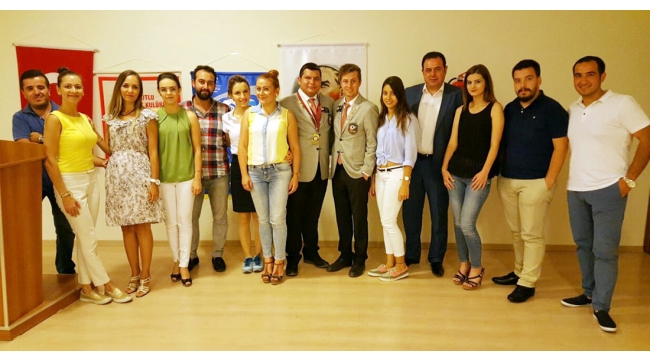 Turgutlu Rotaract Kulübü’nde görev değişimi