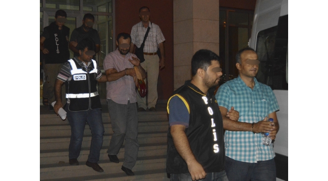 6 öğretmen FETÖ’den tutuklandı