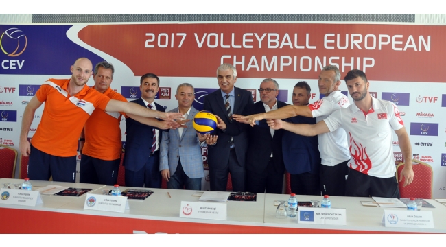 Turgutlu'da 2017 Avrupa Voleybol Şampiyonası basın toplantısı düzenlendi
