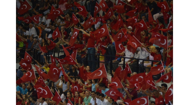 Haydi Turgutlu, Efeler’e destek zamanı! Rakip Hollanda