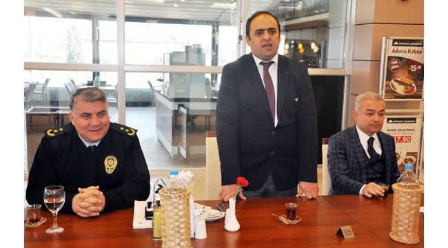 Özdilek AVM'den kahvaltılı tanışma toplantısı