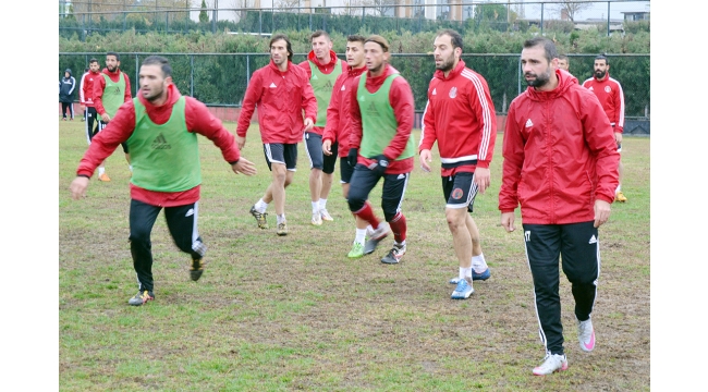 Lider Turgutluspor Alaşehir  Belediyespor maçına hazırlanıyor