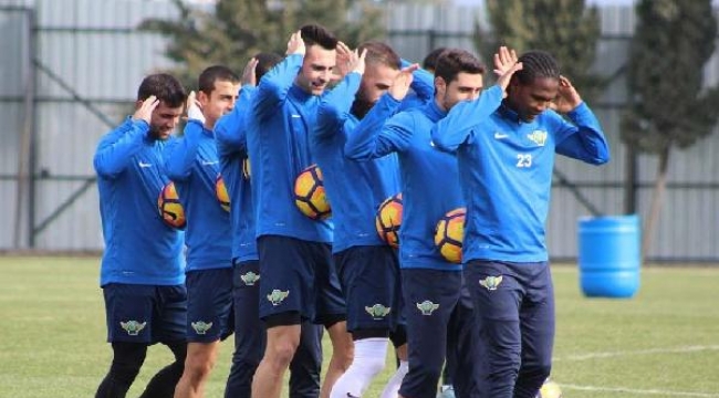 Akhisar Belediyespor'da hedef 3 puan