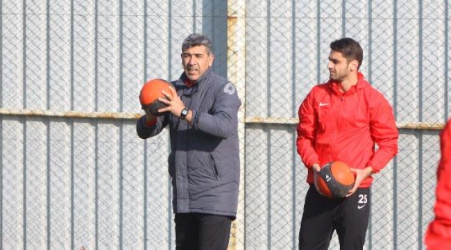 Manisaspor'da 2 isim kadro şişkinliği kurbanı