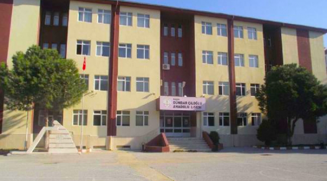 Konferansını terk eden liselilere 'İzmir Marşı' soruşturması