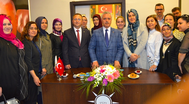 AK Parti Genel Başkan Yardımcısı Mustafa Ataş: Recep Tayyip Erdoğan'ı hazmedemiyorlar