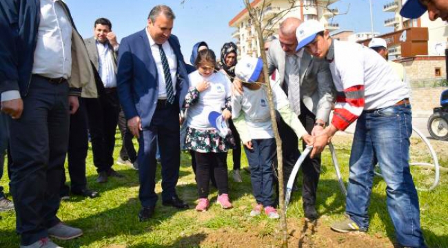 Özel öğrenciler hatıra ormanı oluşturdu