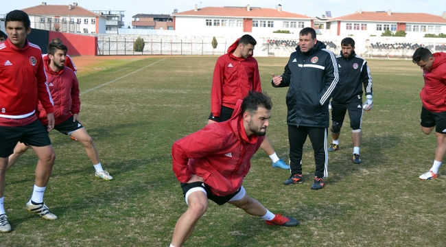 Şapçı taraftarı son maçta yanlarında görmek istiyor