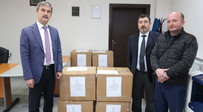 Turgutlu MYO öğrencilerinden dost eli merkezine destek
