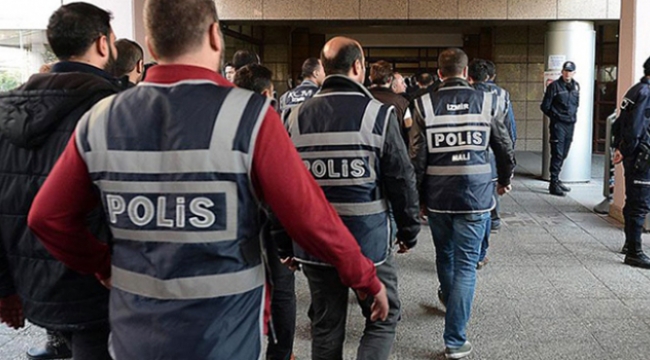 16 eski polis tutuklandı
