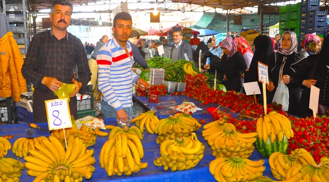 Domates ve papaz eriği 8, olta balığı 35 liraya satıldı