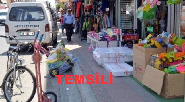 Kaldırım işgali; engelliler, bebek arabasıyla bayanlar nasıl yürüsün?