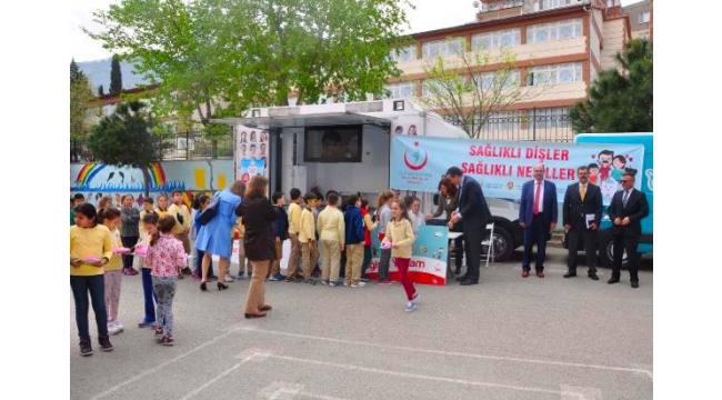 Öğrencilere diş taraması