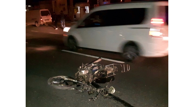 Otomobil ile motosiklet çarpıştı: 1 ölü
