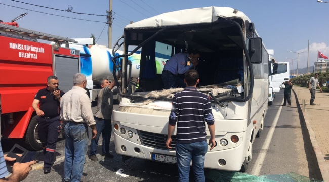 Erbiller Kavşağı'nda kaza, ilk belirlemelere göre 2 yaralı