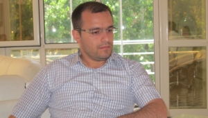 Turgutluspor'da Başkan Hakan Sezer göreve devam