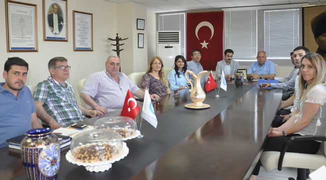 TUTSO'dan Yakamoz Sirkeye teşekkür plaketi