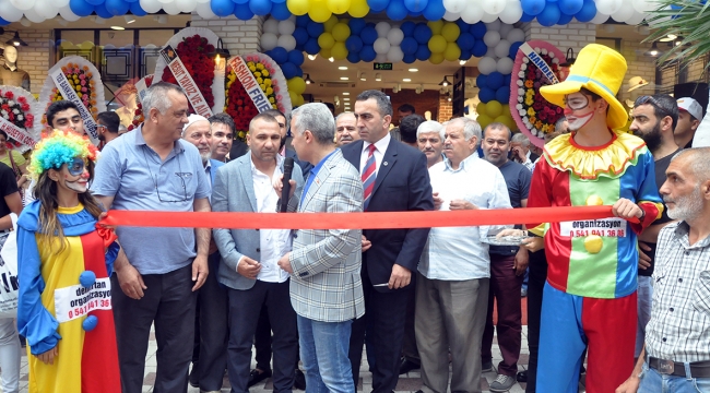 Arlin Tekstil'in Turgutlu mağazası törenle açıldı