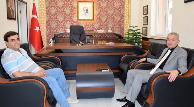 KAYMAKAMLIK ÇALIŞANI KREP EMEKLİ  OLDU
