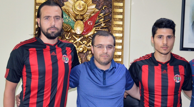 Turgutluspor Mustafa ve Kadir’i renklerine bağladı