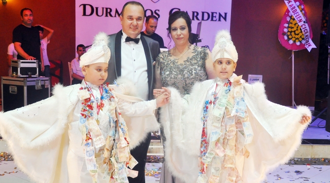 İbrahim Ege ve Mesut Efe kardeşler sünnet oldu