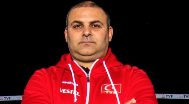 Seramiksan Suphi Doğancı’yla imzalıyor