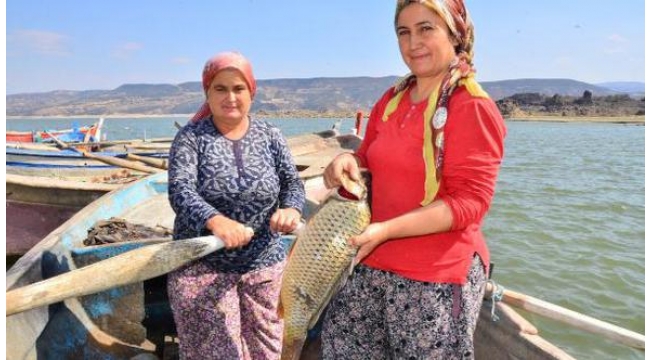 Balıkçı kadınlar