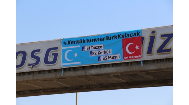 İzmir – Ankara Karayolu'ndaki üst geçide Kerkük pankartı