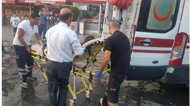 Kayınpeder gelinini bıçakladı