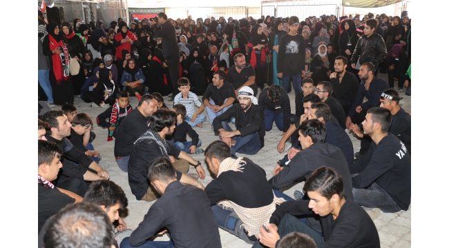 Kerbela'da şehit edilen Hz. Hüseyin ve 72 arkadaşı anıldı 