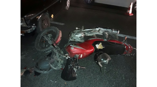 Otomobil ile motosiklet çarpıştı: 1 ölü