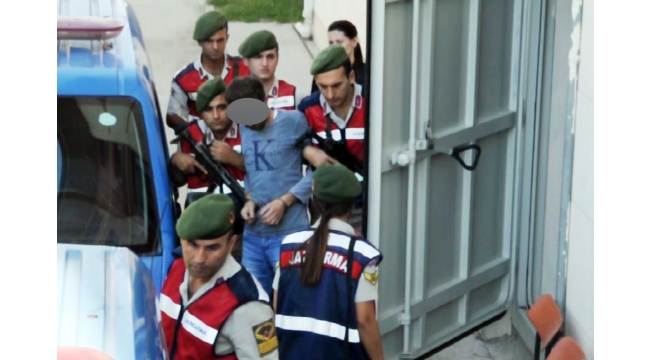 Adliyeye sevk edilen cinayet şüphelilerinden 1’i tutuklandı