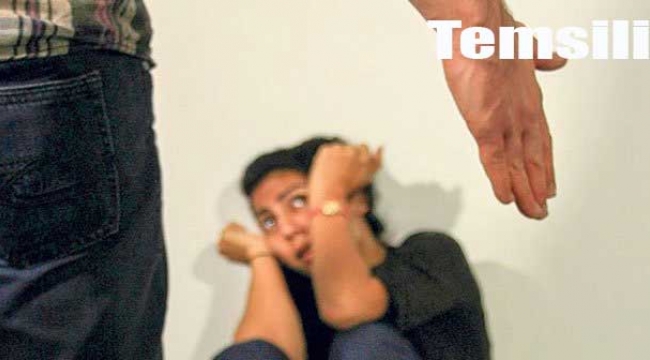 Annesini döven genci polis arıyor