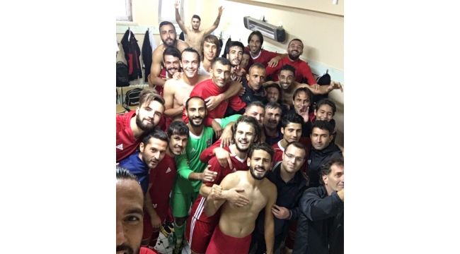 Turgutluspor 90'da Berkay'la güldü