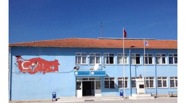 Kantin çalışanına, kız öğrencilere sözlü taciz iddiasıyla gözaltı