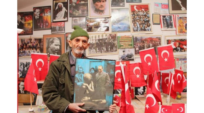 78 yaşındaki çiftçi, biriktirdiği 2 bin fotoğrafla Atatürk Evi açtı