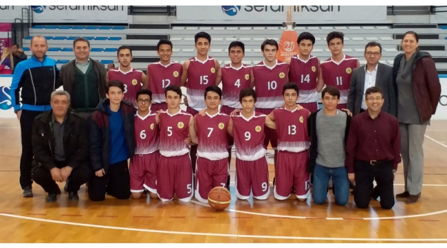 Halil Kale basketbolda Manisa 3'üncüsü oldu