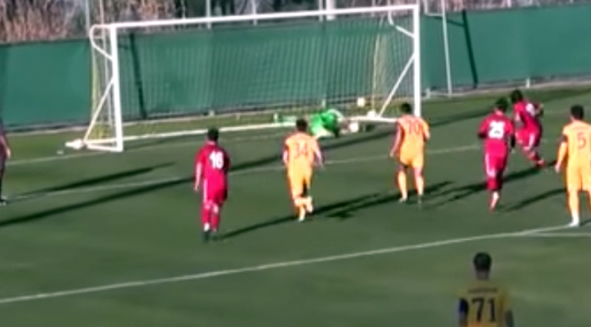 Turgutluspor 2 penaltı kaçırdı, Pahtakor'a 3-0 yenildi